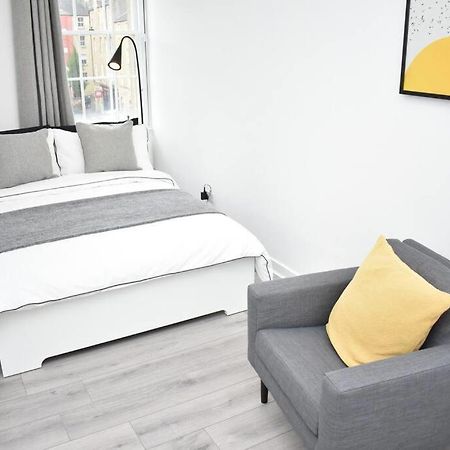 Apartamento Modern & Bright 1 Bed For 4 Close To City Centre! Edimburgo Exterior foto