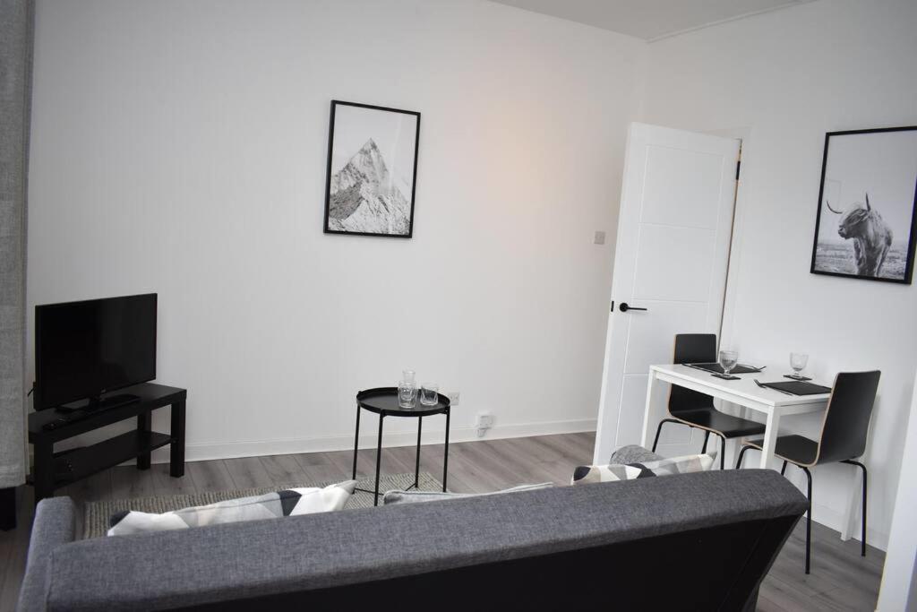 Apartamento Modern & Bright 1 Bed For 4 Close To City Centre! Edimburgo Exterior foto