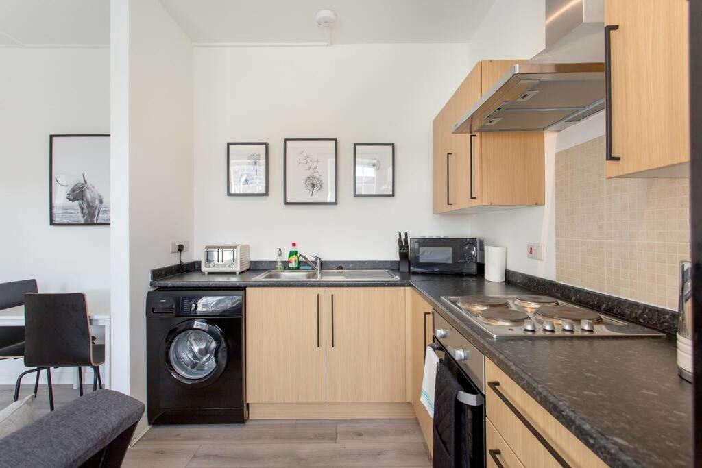 Apartamento Modern & Bright 1 Bed For 4 Close To City Centre! Edimburgo Exterior foto